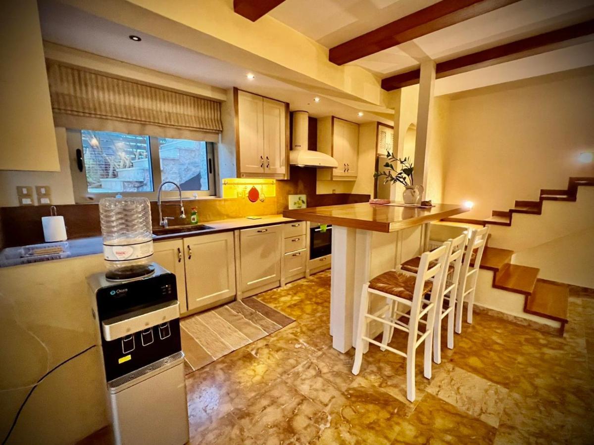 Ένας Ευχάριστος Χώρος Με Πισίνα Villa Porto Rafti Luaran gambar