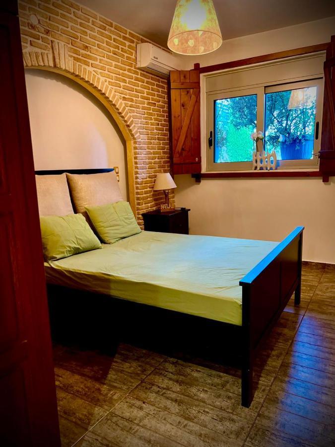 Ένας Ευχάριστος Χώρος Με Πισίνα Villa Porto Rafti Luaran gambar